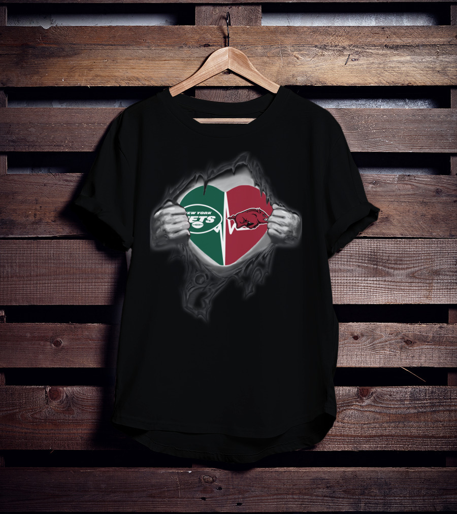 New York Jets Arkansas Razorbacks Heart Torn T-Shirt