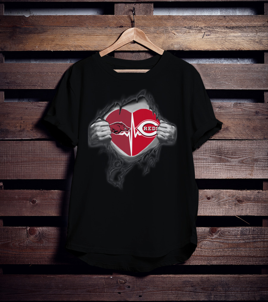 Arkansas Razorbacks Cincinnati Reds Heartbeat T-Shirt