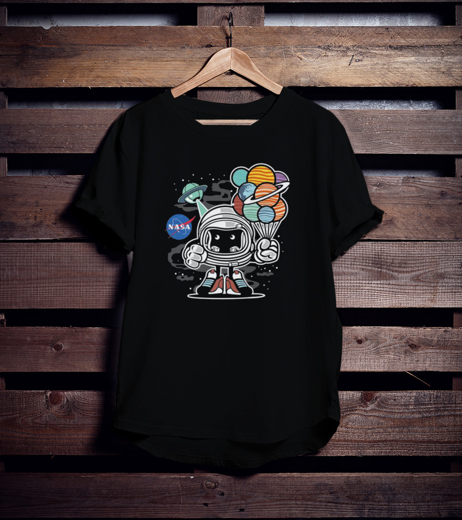 NASA Astronaut Adventure Holding Planet Balloons T-Shirt