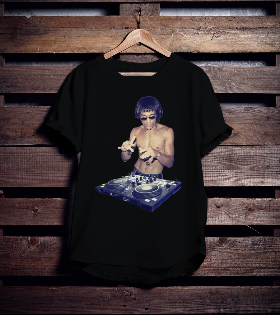 Bruce Lee DJ Mixing Martial Arts Humor Gym MMA Training T-Shirt