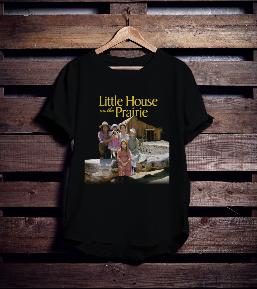 Little House On The Prairie Family In Rustic Homestead Setting T-Shirt