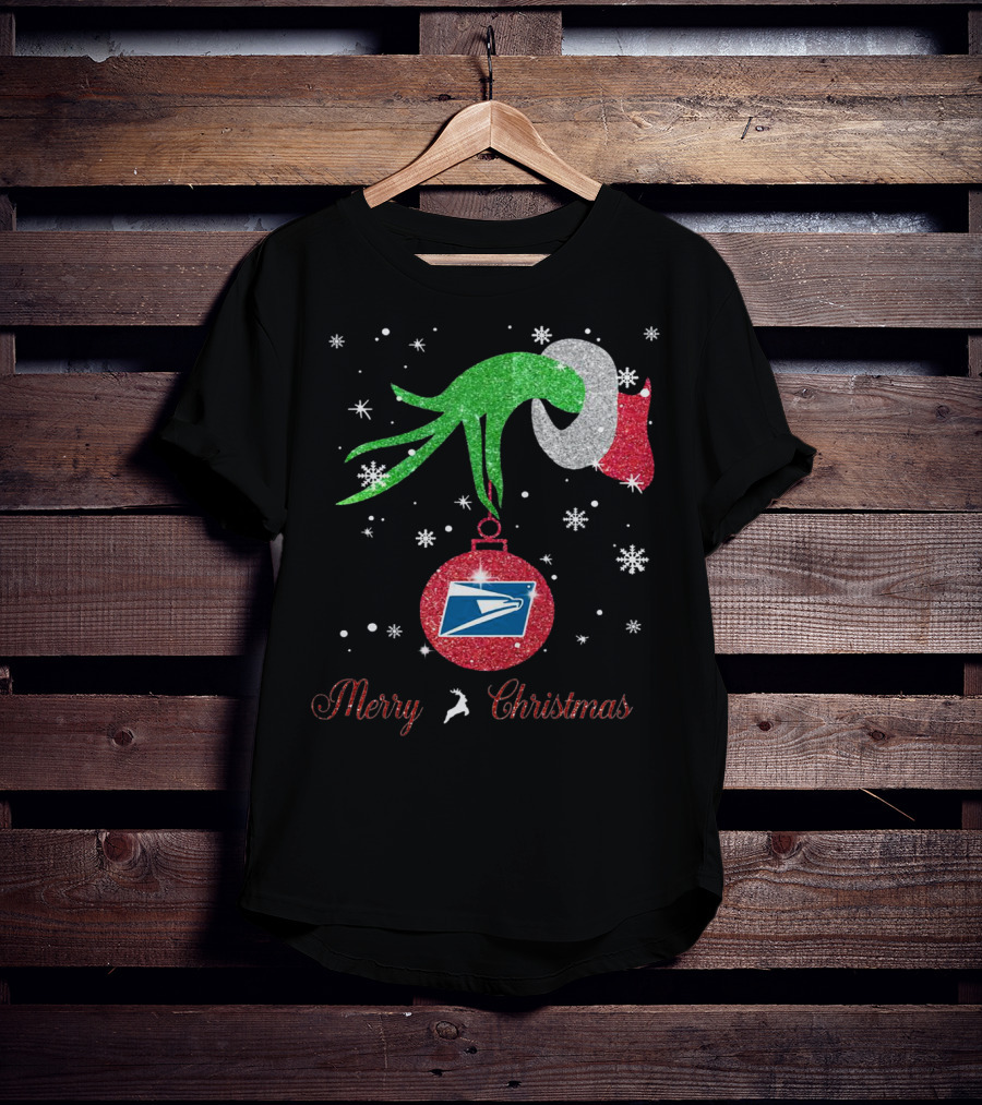 Merry Christmas Grinch Holding USPS T-Shirt