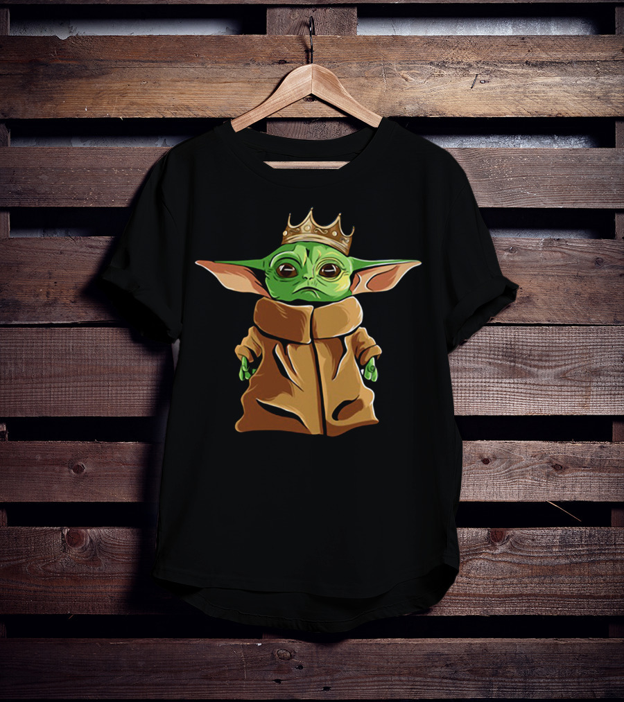 The Mandalorian Baby Yoda King Wearing Crown T-Shirt