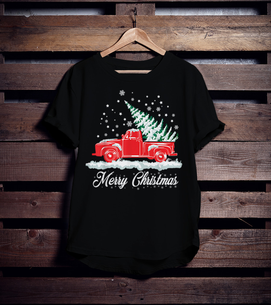 Merry Christmas Classic Old Red Truck With XMAS Tree Snowflakes T-Shirt