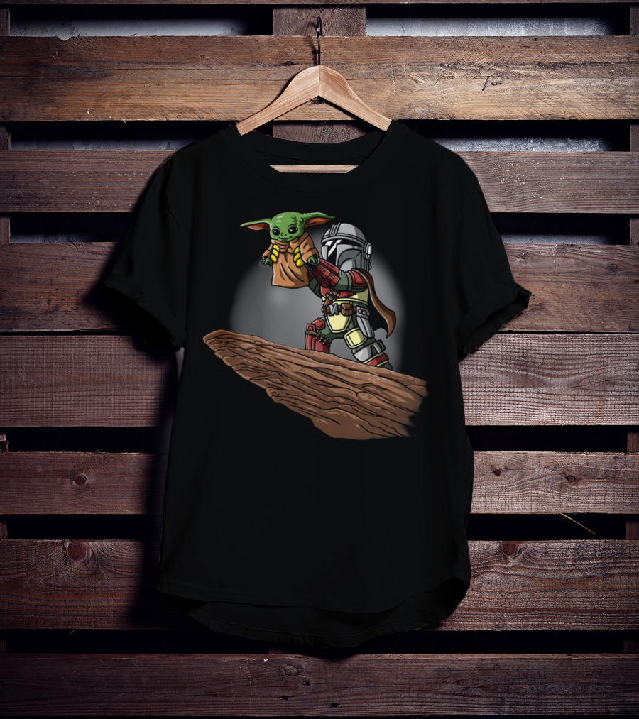 The Mandalorian Raising Baby Yoda Scene With Boba Fett Elements T-Shirt
