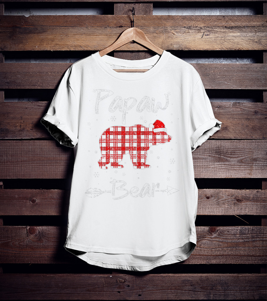 Papaw Bear Red Plaid Santa Hat Winter Holiday Plaid Bear T-Shirt