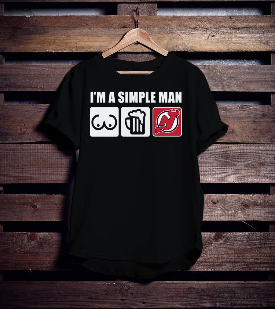 I'm A Simple Man Beer New Jersey Devils T-Shirt