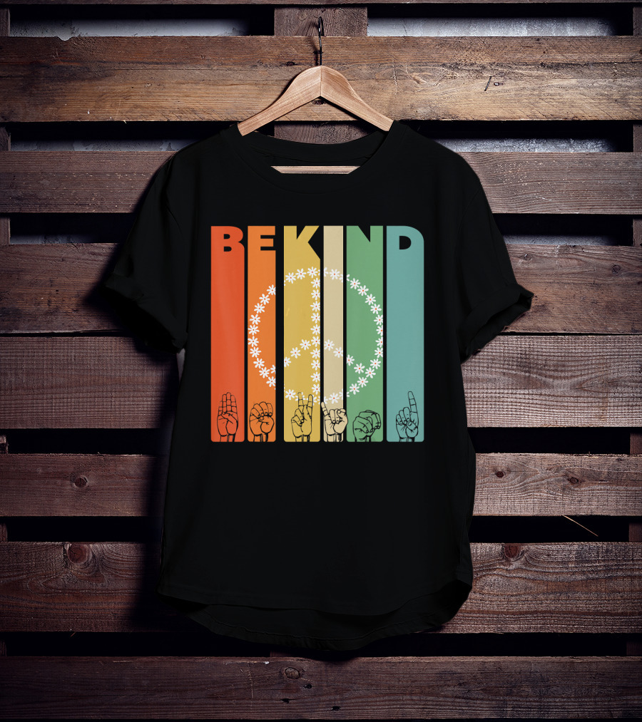 Be Kind Daisy Peace Sign Vintage I Choose Retro Hand Gesture T-Shirt