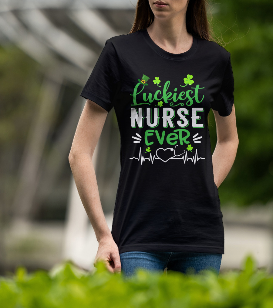 Luckiest Nurse Ever Shamrock Top Hat Heartbeat St Patrick T-Shirt