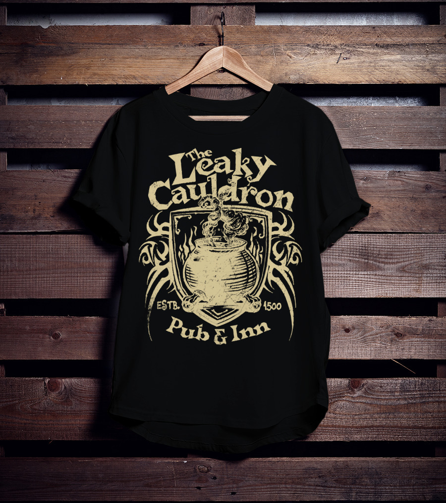 The Leaky Cauldron Pub And Inn Est. 1500 T-Shirt