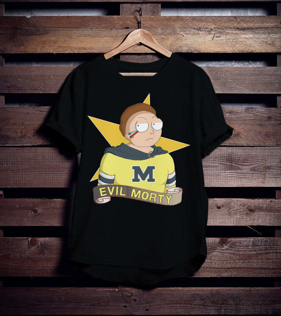 Evil Morty M Star Patch And Scroll Banner T-Shirt