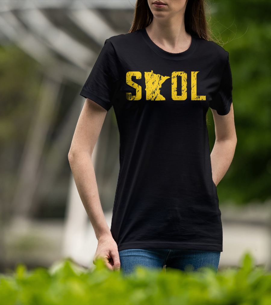 SKOL Minnesota Distressed Yellow Vintage Style Viking Purple And Yellow T-Shirt