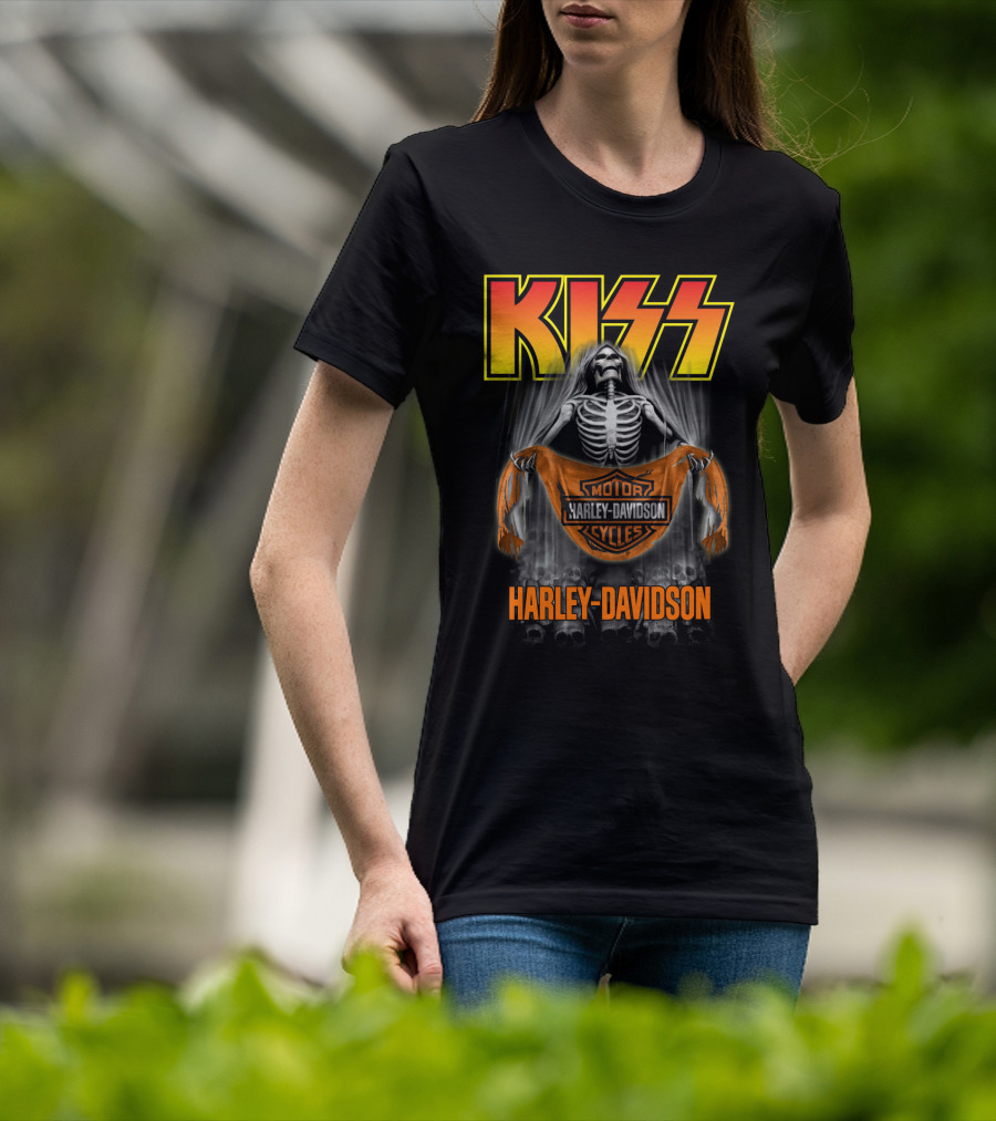 Kiss Harley Davidson Skeleton Motor Cycles T-Shirt
