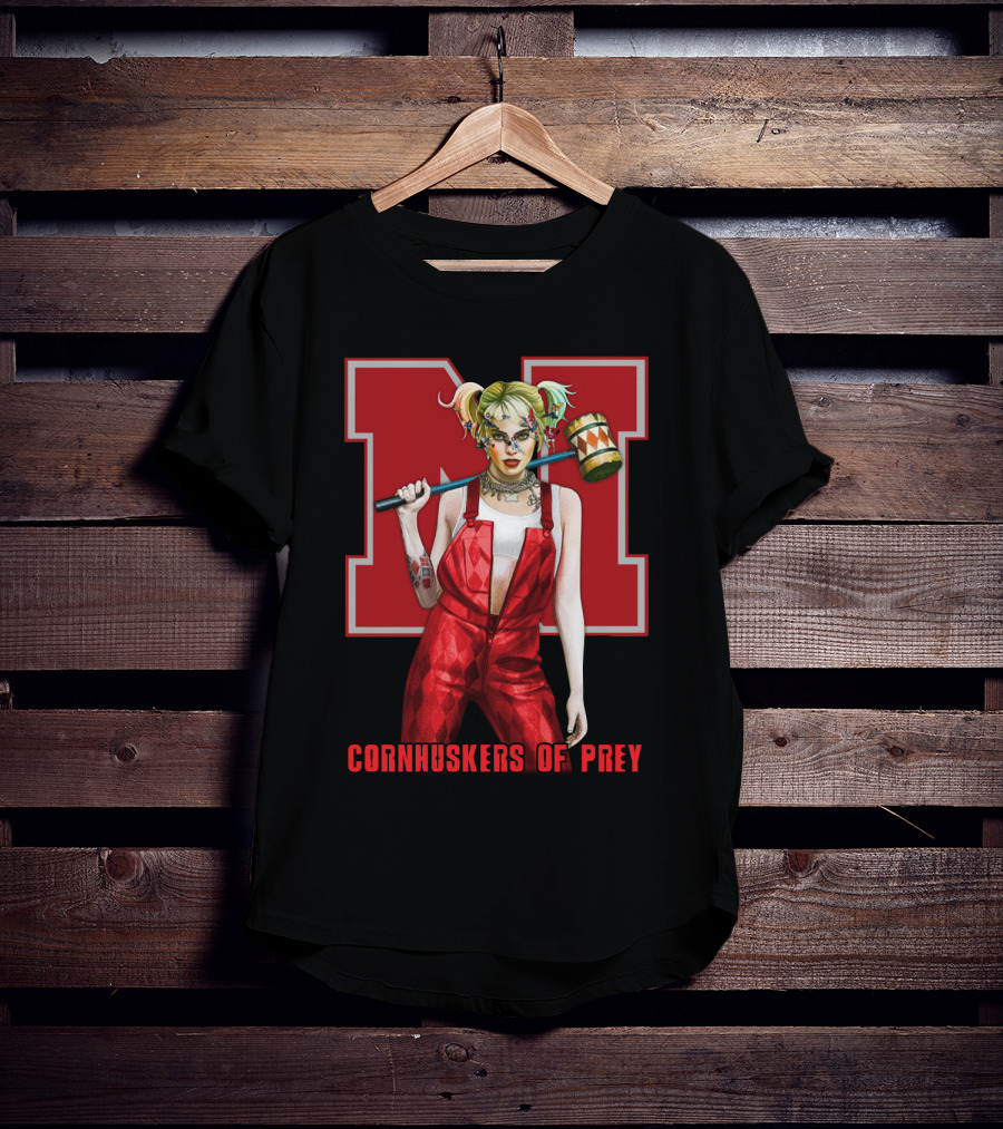 Cornhuskers Of Prey N Logo With Character Mallet T-Shirt
