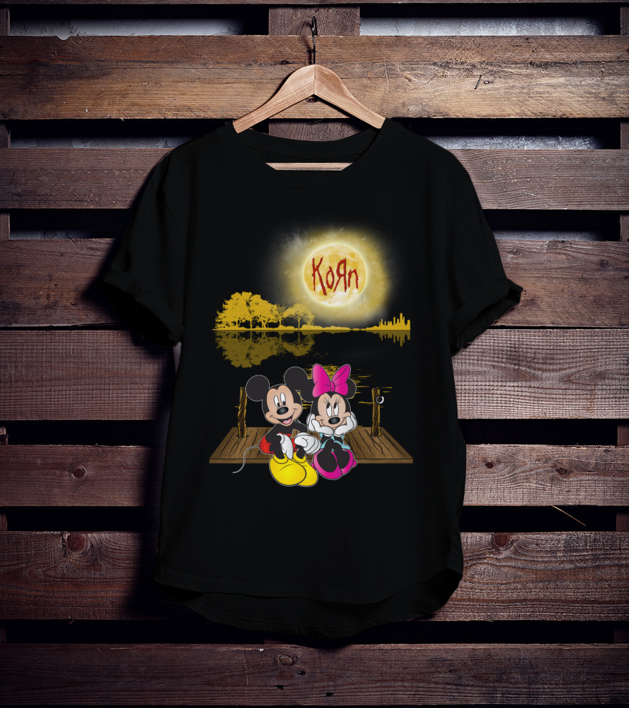Korn Mickey And Minnie Dock Moon Scene T-Shirt