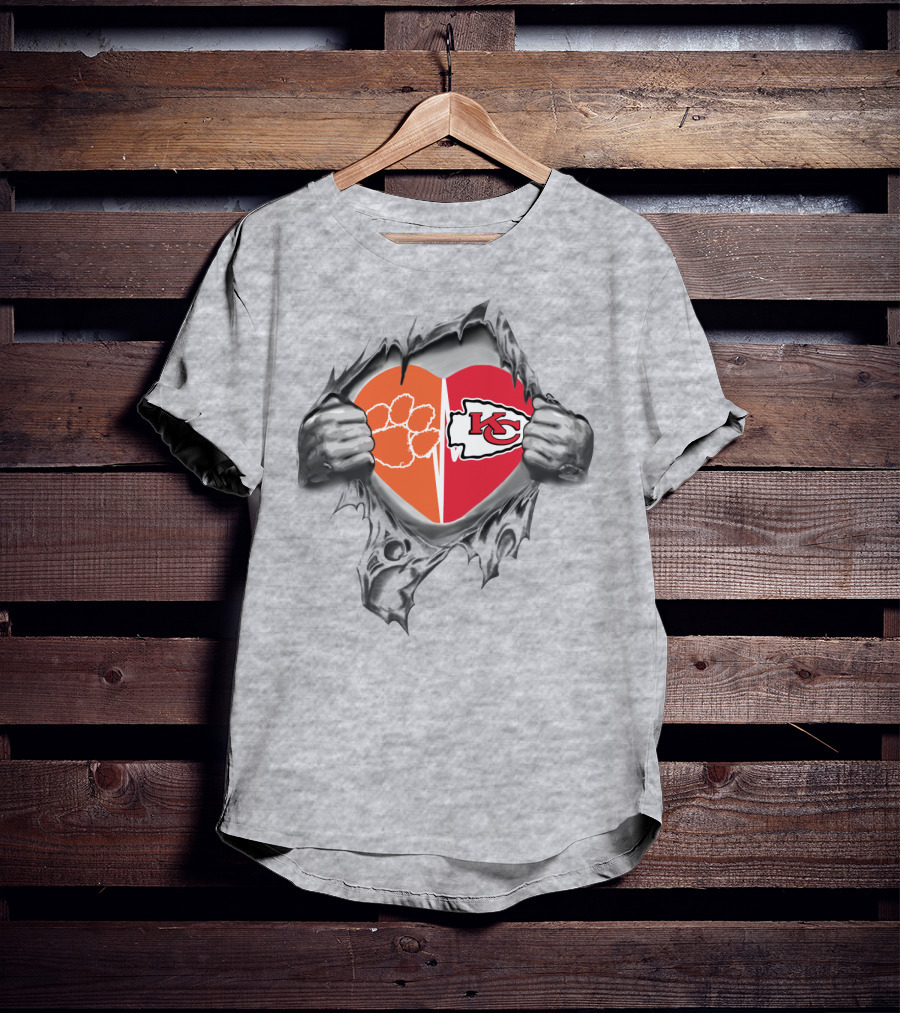 Chiefs Clemson Tigers Heart Division T-Shirt