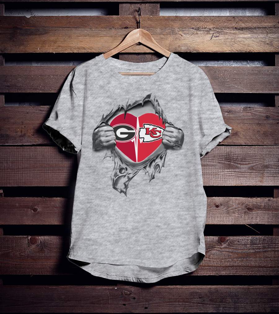 Georgia Bulldogs Kansas City Chiefs Heart Loyalty T-Shirt