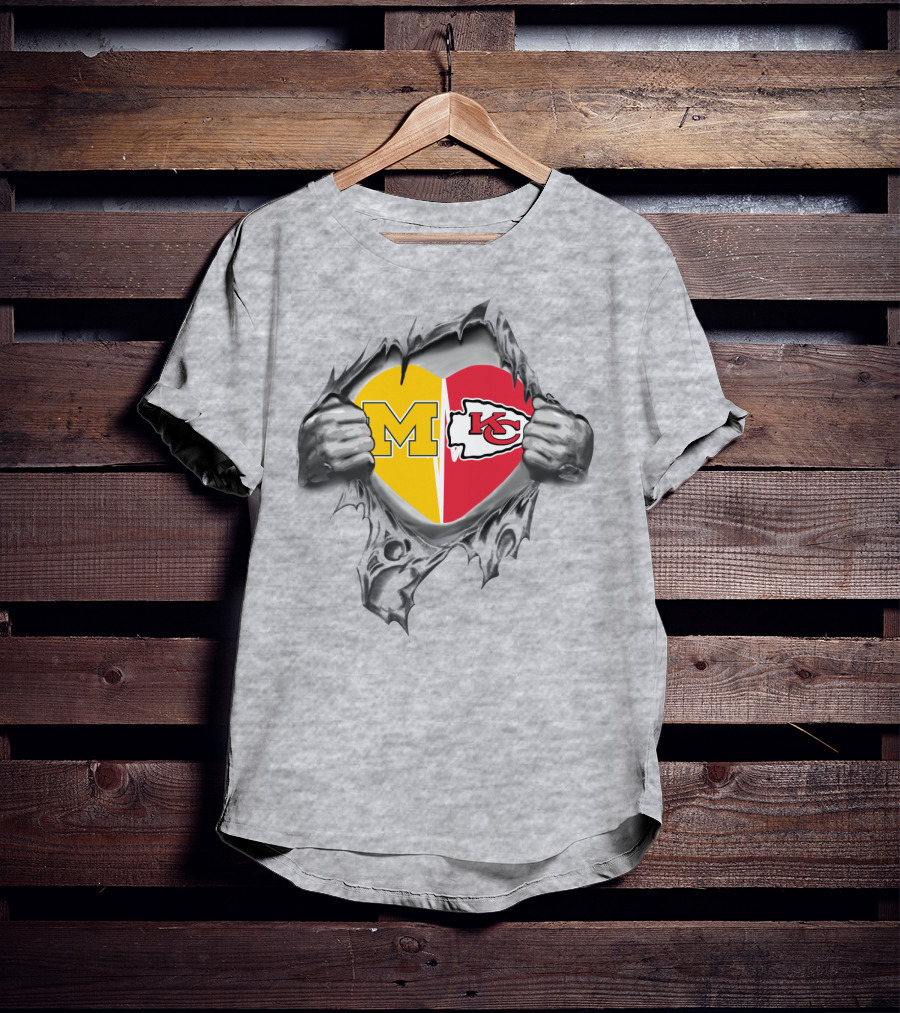 Chiefs Michigan M Heart Kansas City Football Fan Football Team Logos T-Shirt
