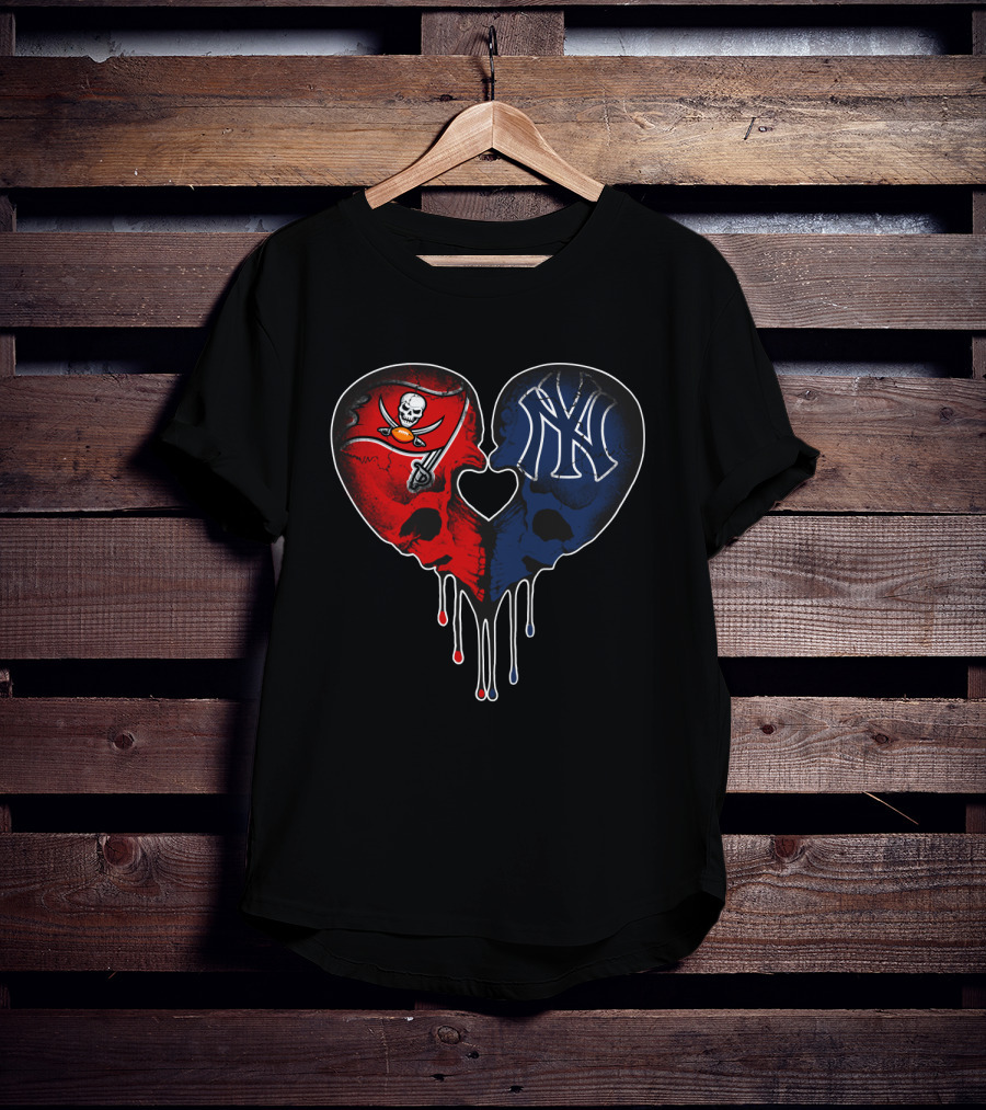 Buccaneers Yankees Skull Heart Fusion T-Shirt