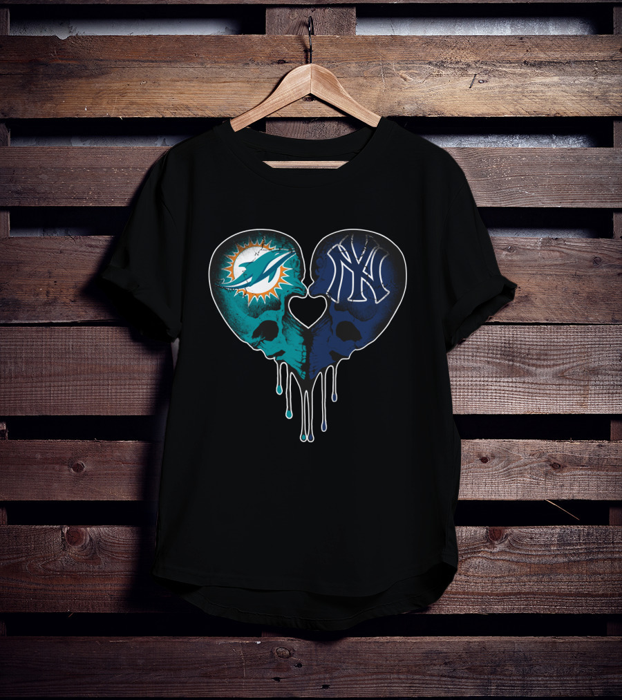 Dolphins Yankees Skull Heart Love T-Shirt