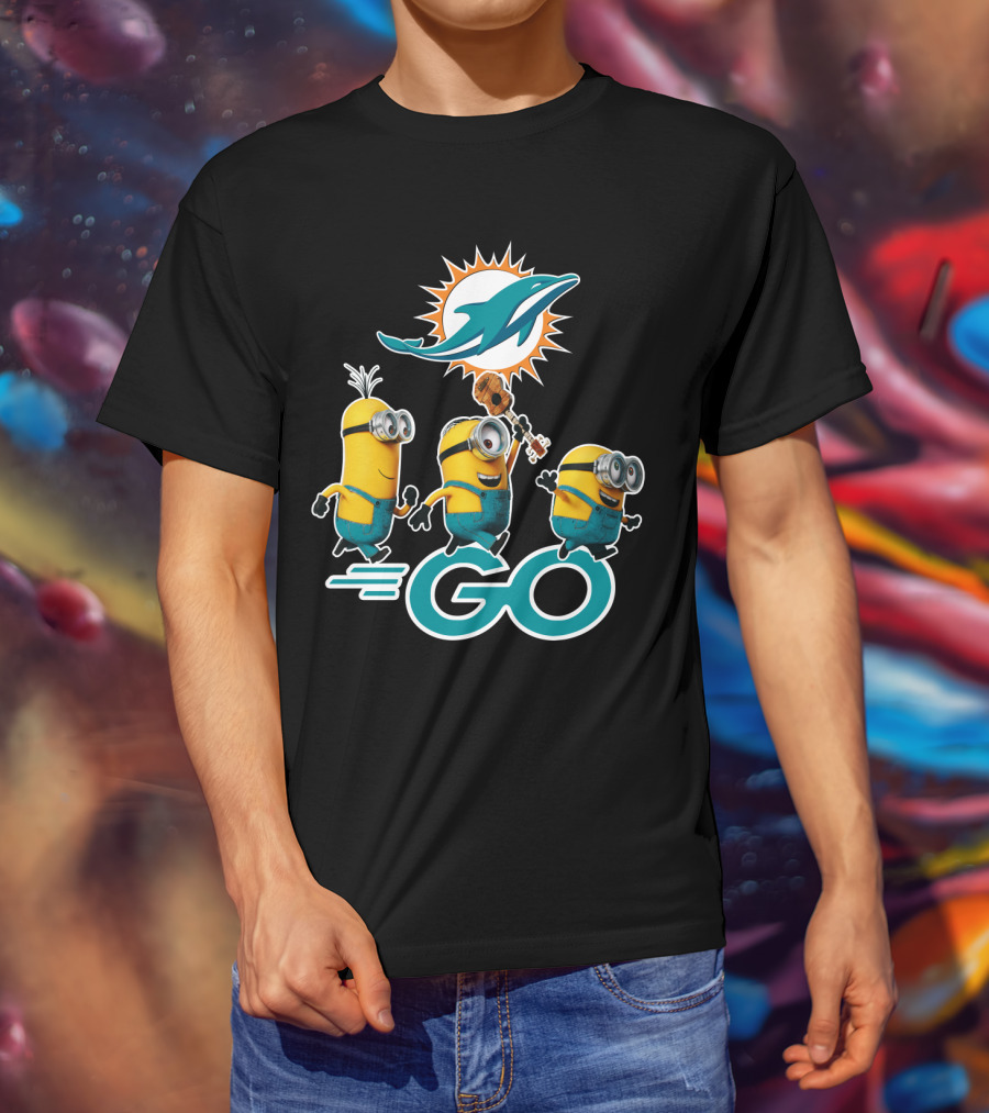 Minions Go Miami Dolphins Football Fun T-Shirt