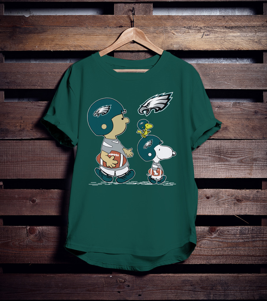 Philadelphia Eagles Snoopy And Woodstock Football Helmets T-Shirt