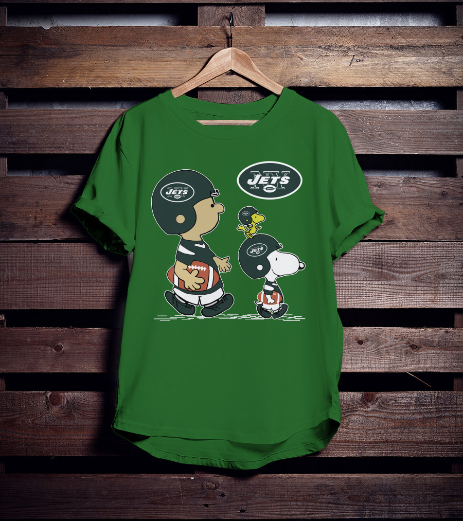 New York Jets Snoopy And Woodstock Football Adventure T-Shirt