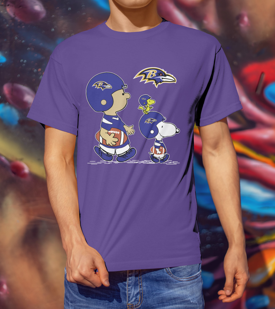 Baltimore Ravens Peanuts Snoopy And Woodstock Football T-Shirt