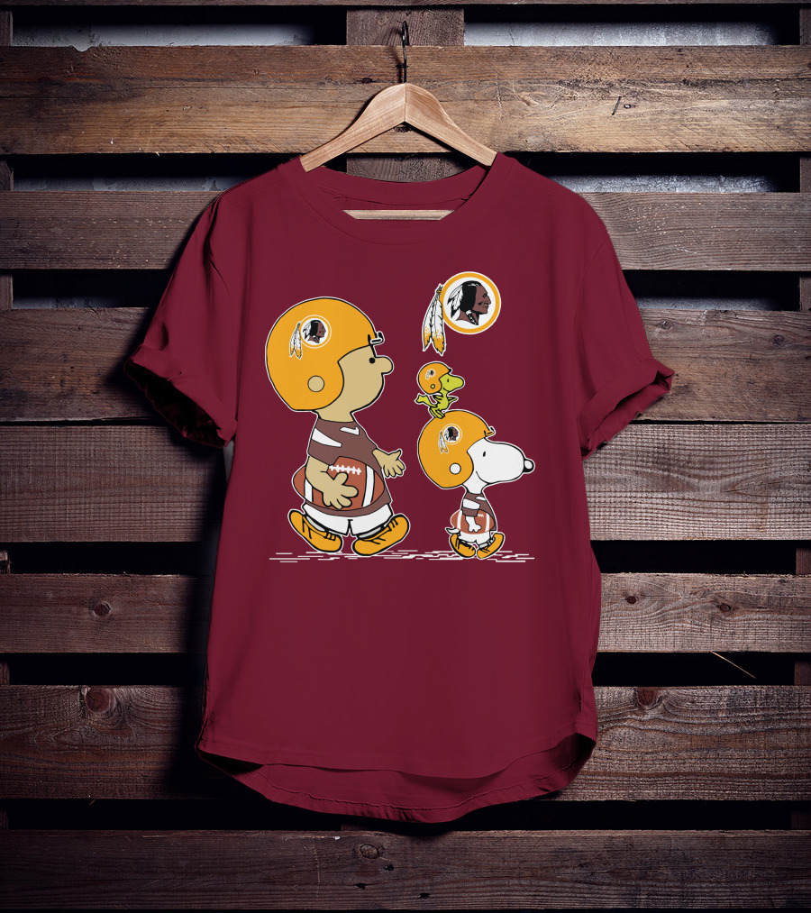Redskins Snoopy Football Team Helmet Charlie Brown Woodstock T-Shirt