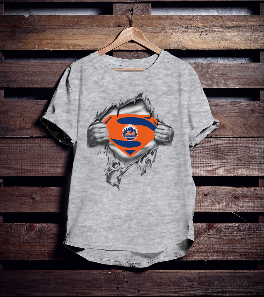 Mets Superman Inspired Logo With Ripped Shirt Effect T-Shirt