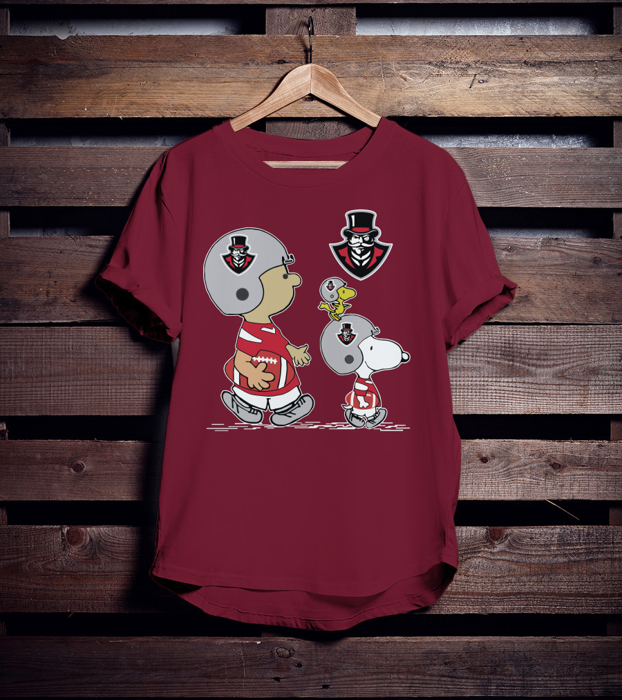 Austin Peay Governor Mascot With Snoopy And Woodstock Football Helmets T-Shirt