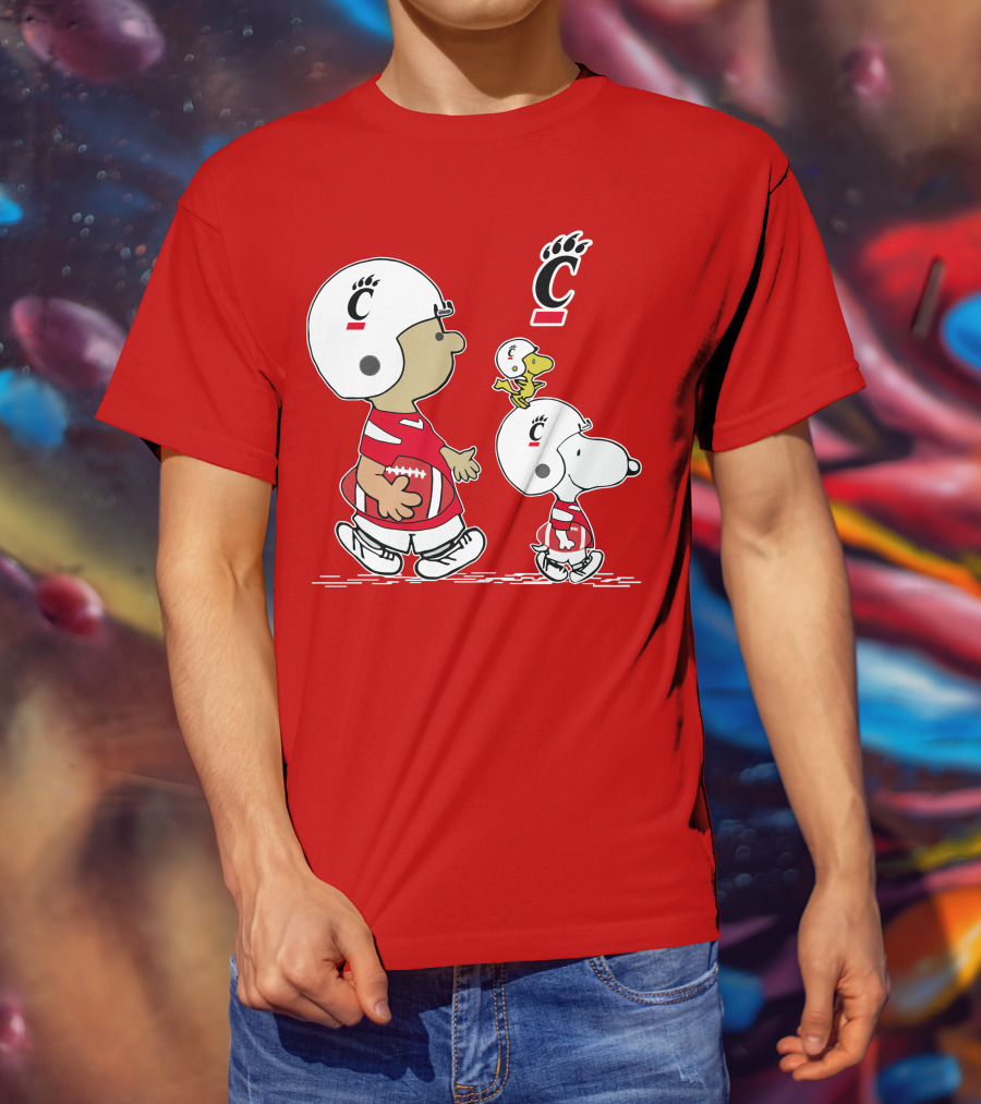 Cincinnati Bearcats Football Snoopy And Woodstock Game Day T-Shirt