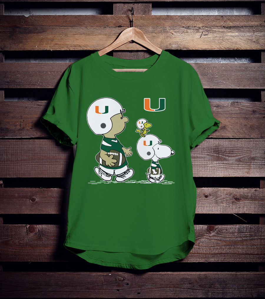 Miami Hurricanes Snoopy And Woodstock Football Helmets Peanuts Comic T-Shirt