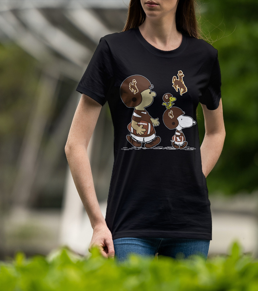 Wyoming Cowboys Peanuts Football Parody With Snoopy And Friends T-Shirt