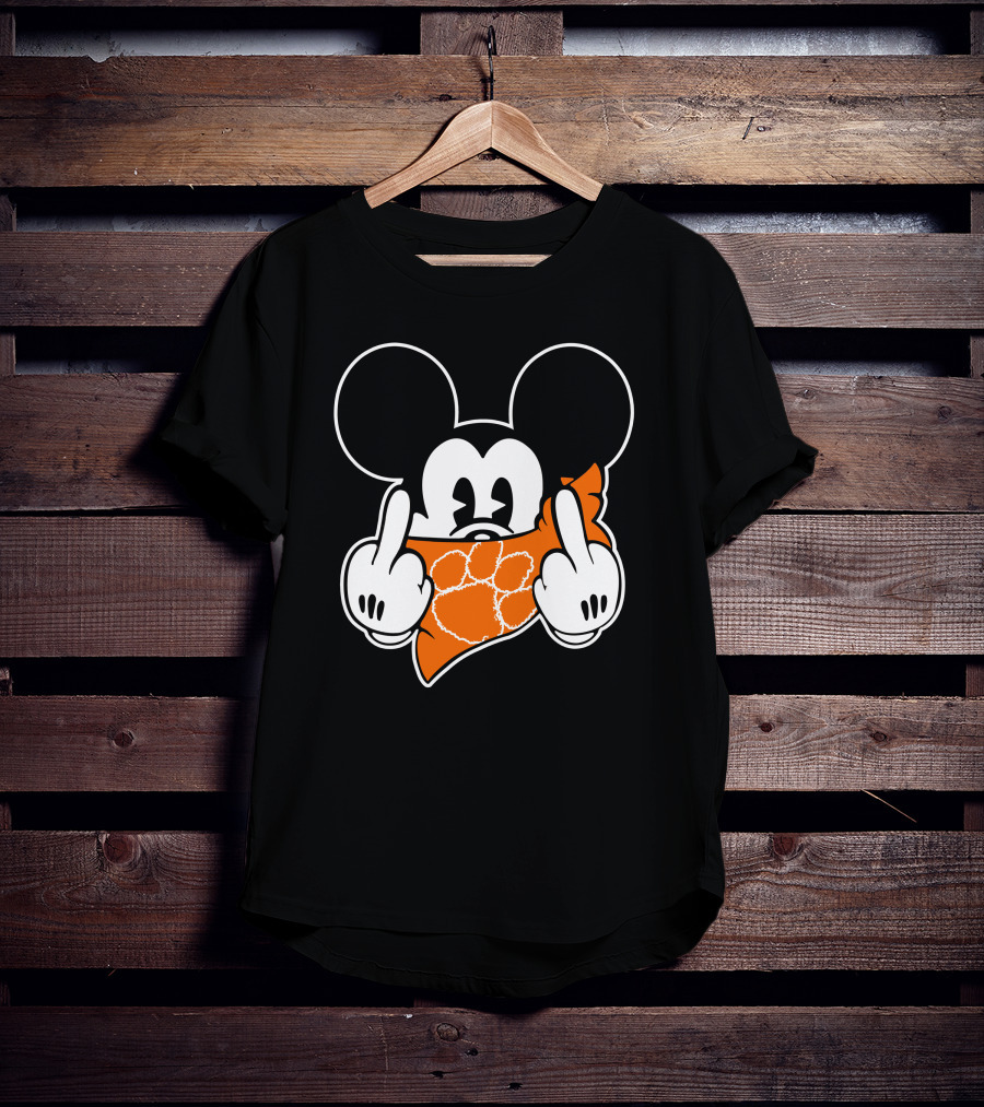 Clemson Tigers Mickey Mouse Face Mask Gesture T-Shirt