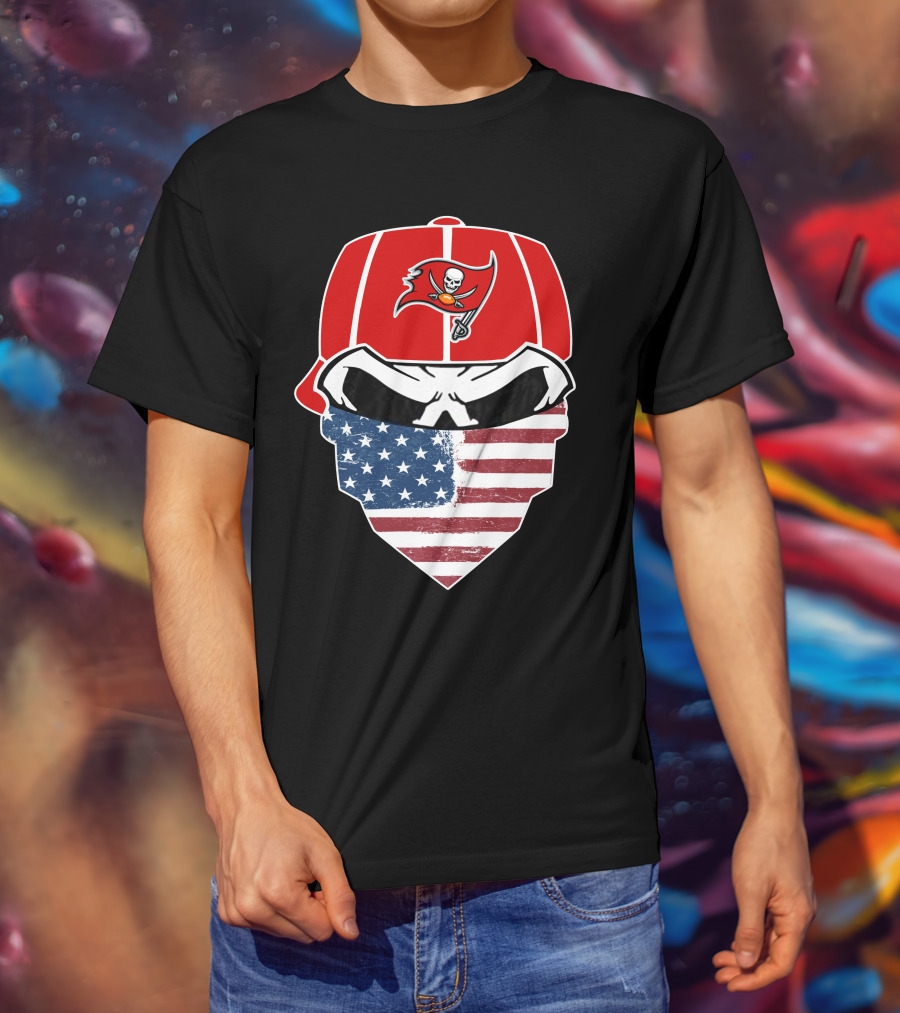 Buccaneers Skull Bandana American Flag Mask T-Shirt