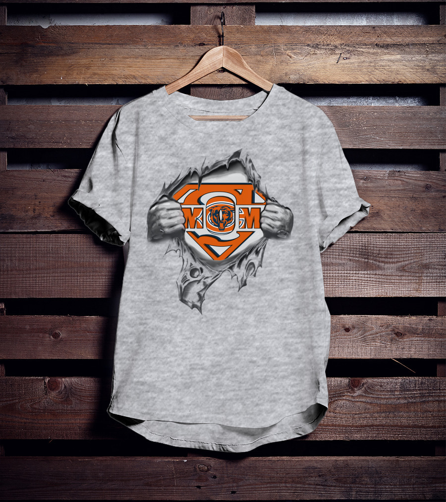 Bears Super Mom Logo With Torn Effect T-Shirt