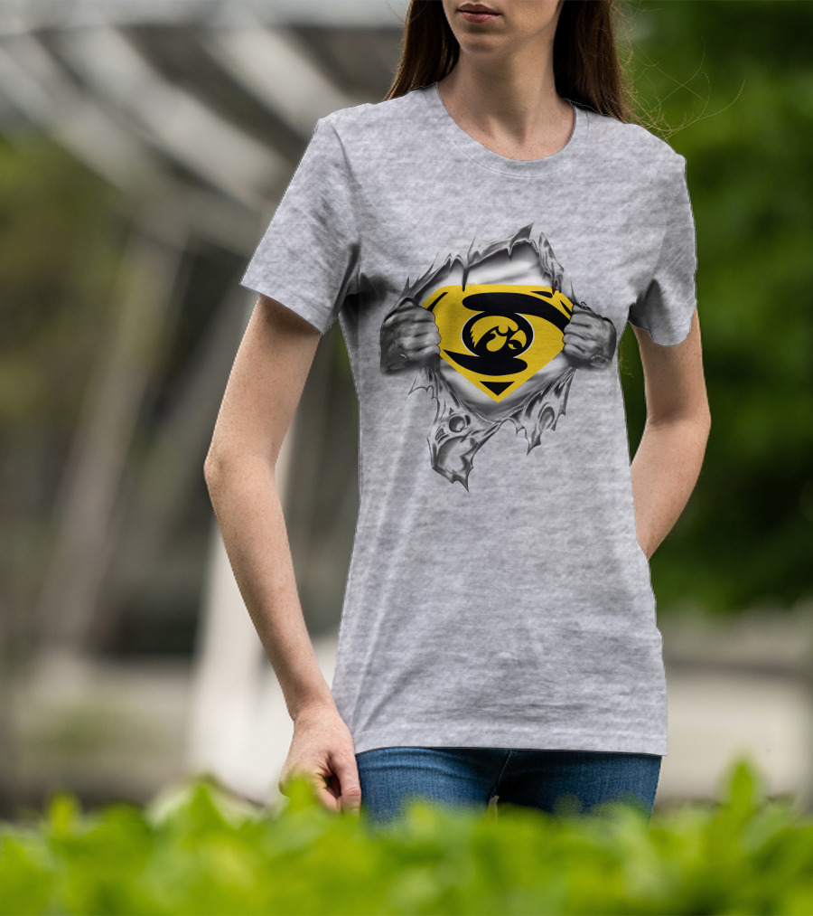 Iowa Hawkeyes Superman Logo Chest Rip T-Shirt