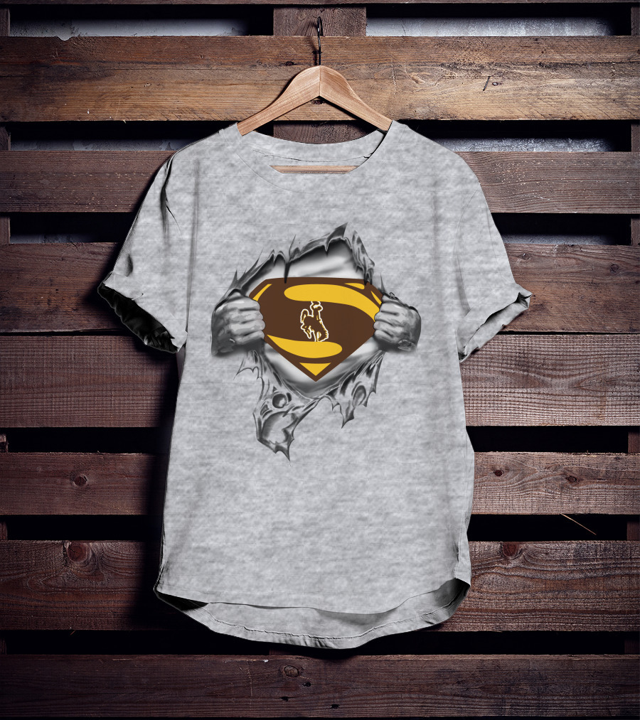 Wyoming Cowboys Superman Logo Pullover T-Shirt