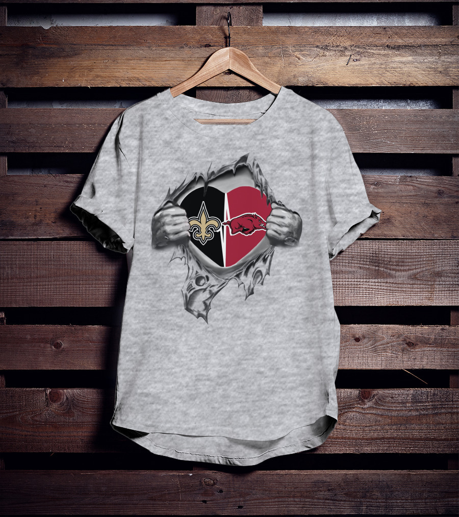 Saints Razorbacks Heart Emblem Fleur-De-Lis Split T-Shirt