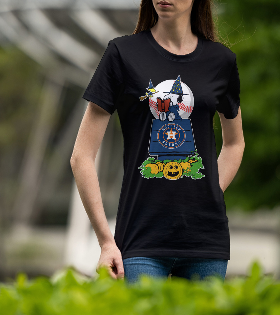 Houston Astros Halloween Snoopy And Woodstock Wizards Jack-O-Lantern Moon Baseball T-Shirt