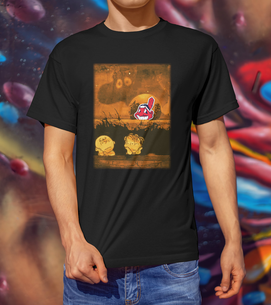 Halloween Cleveland Indians Peanuts Mashup Retro Style T-Shirt