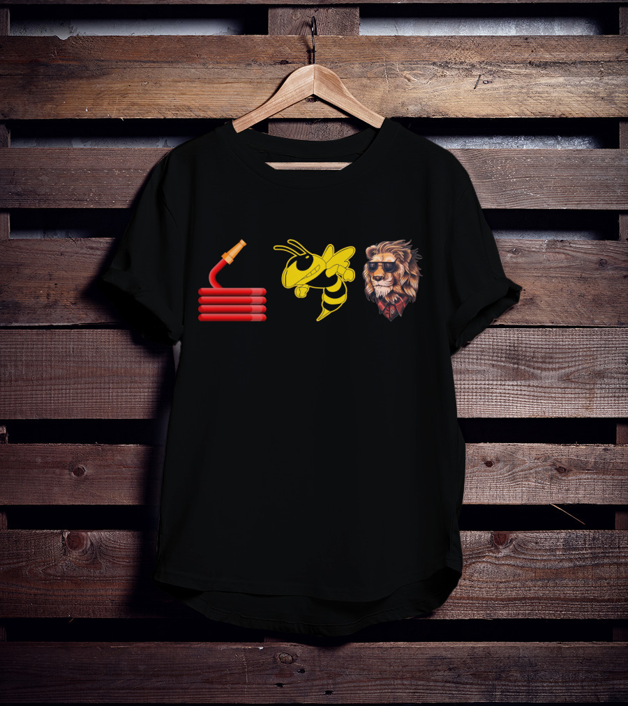 Hose Insect Animated Sunglasses Lion T-Shirt