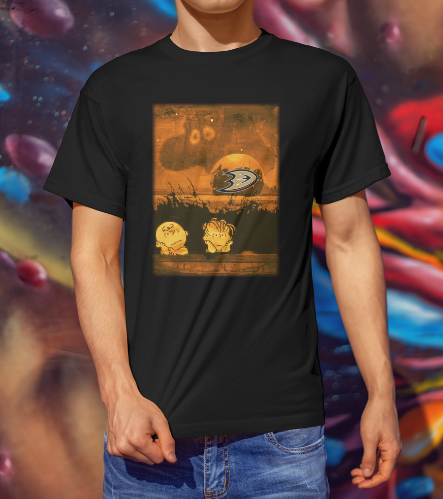 Anaheim Ducks Peanuts Moon Gazing T-Shirt
