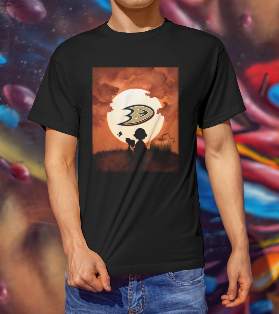 Anaheim Ducks Halloween Pumpkin Silhouette Moon Scene T-Shirt