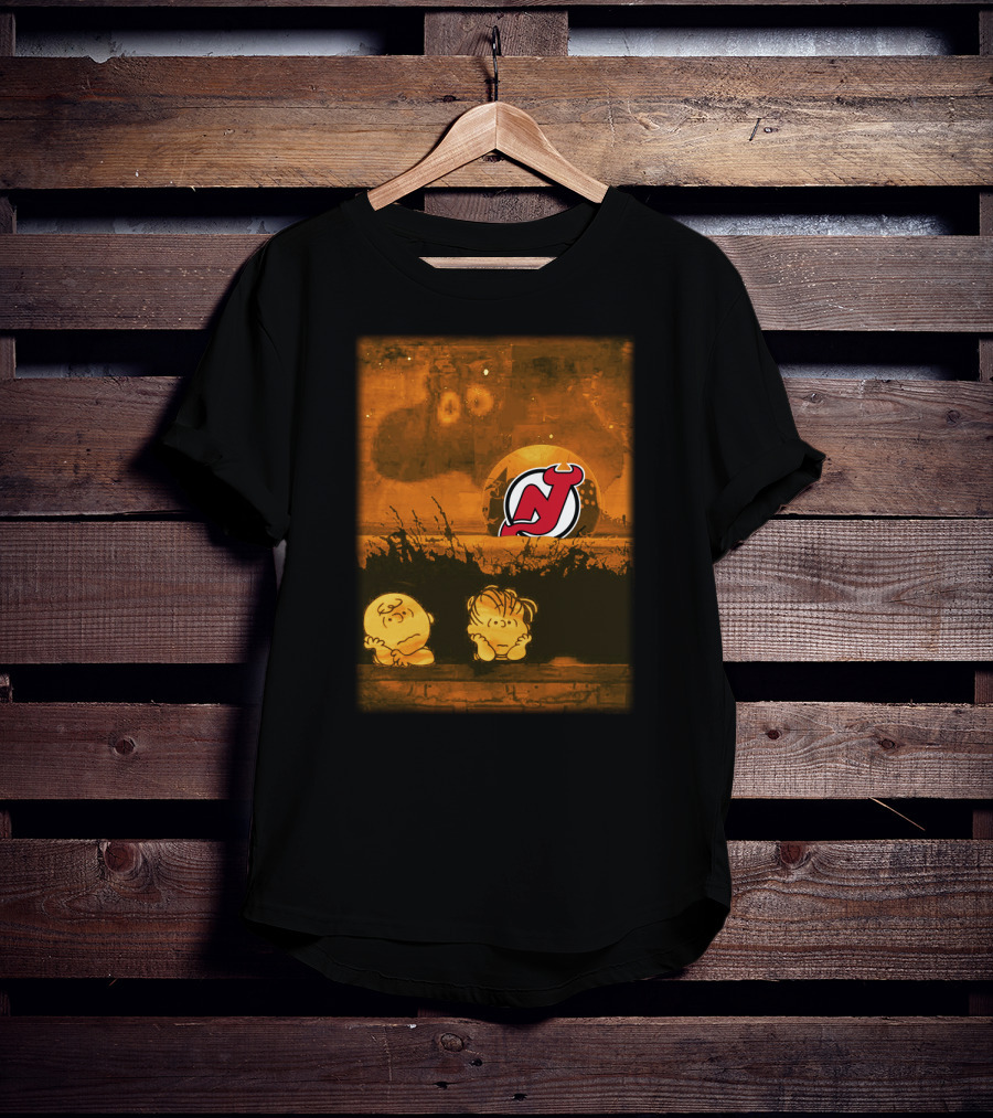 New Jersey Devils Halloween Peanuts Pumpkin Patch Scene T-Shirt