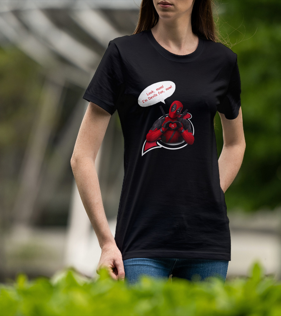 New Jersey Devils Look Mom I'm Devils Fan Now T-Shirt
