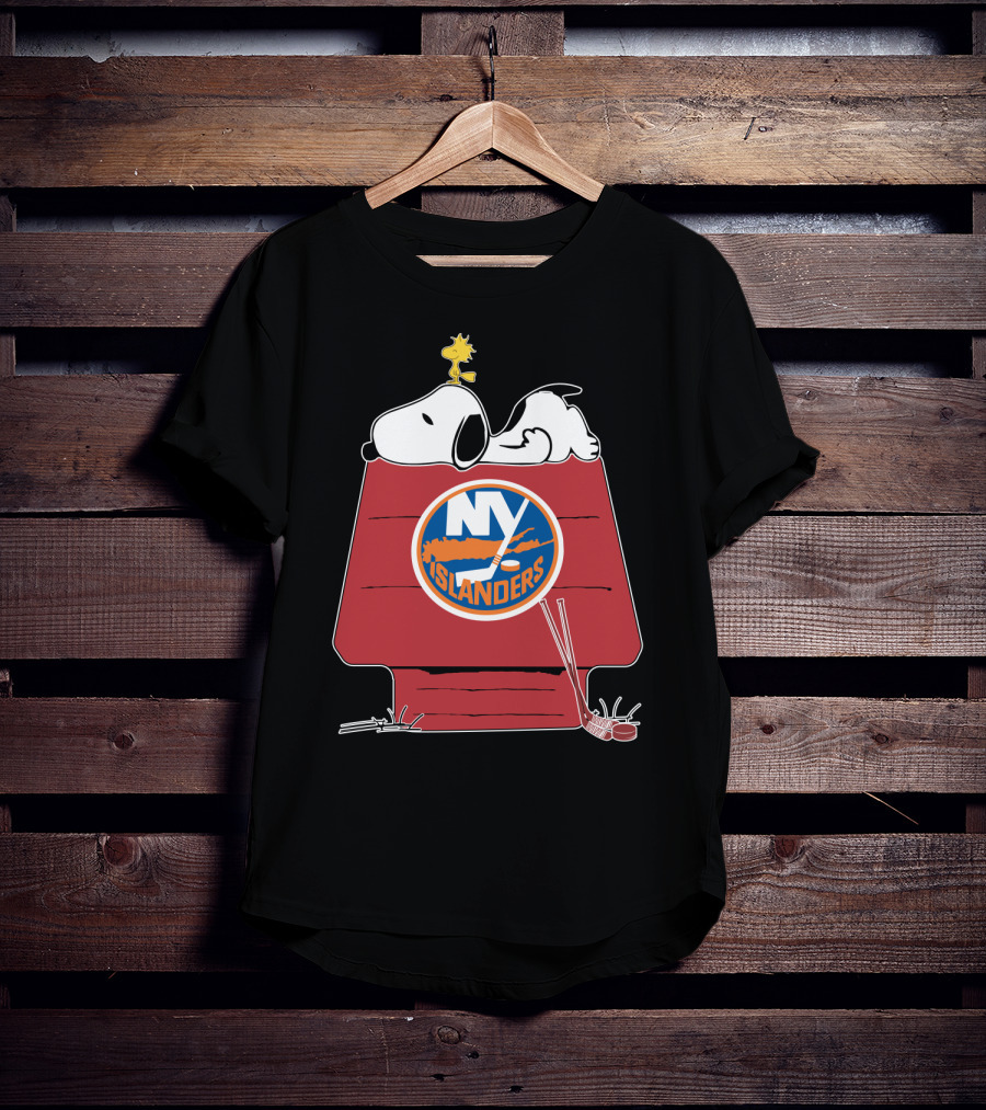 Snoopy Woodstock New York Islanders Peanuts Nhl Hockey Mashup T-Shirt