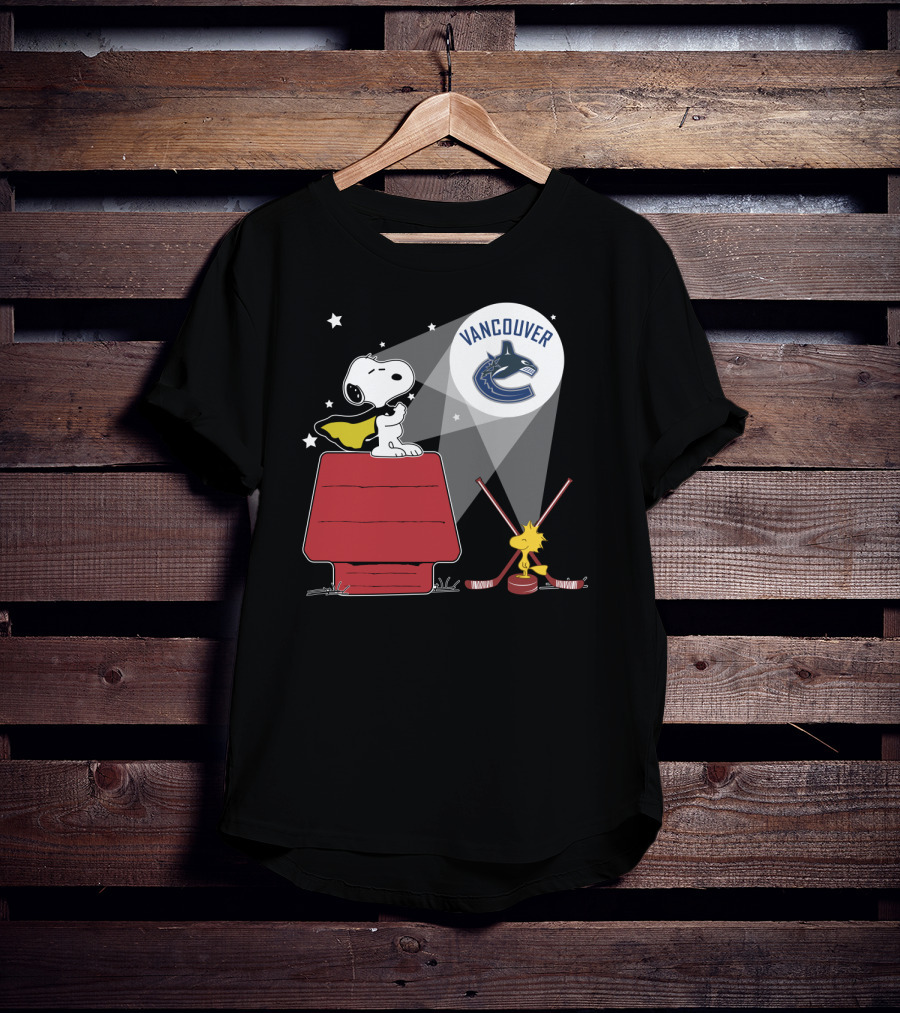 Snoopy Vancouver Canucks Hockey Spotlight T-Shirt