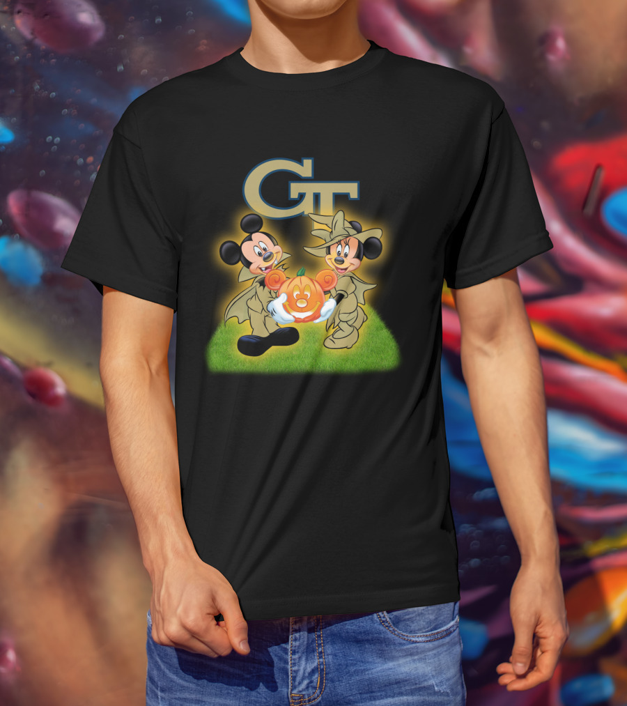 Gt Halloween Mickey And Minnie Football Pumpkin T-Shirt